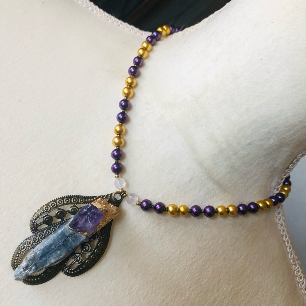 Handcrafted repurpose kyanite and amethyst pendant Czech glass Pearl necklace